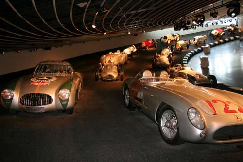 Mercedes Benz Museum en Stuttgart