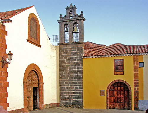 Santo Domingo deGuzmán en La Laguna