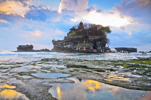 tanah Lot