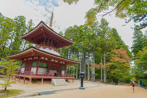 Templo en Koyasan en Japón