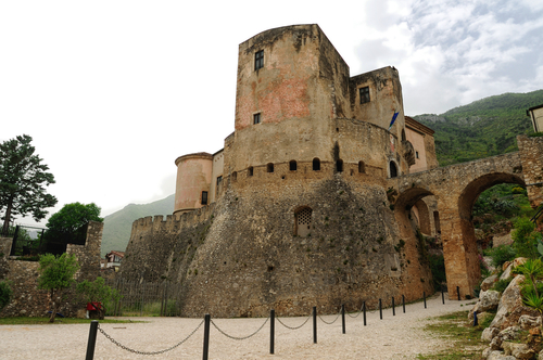 Castillo Pandone en Molise