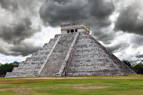 Pirámide de Kikulkán, Chiché Itza