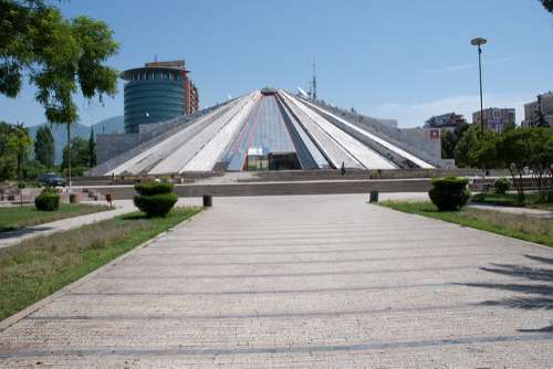 Pirámide de Tirana