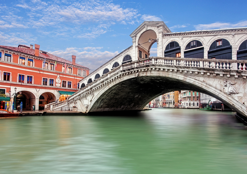 Puente de Rialto en Venecia