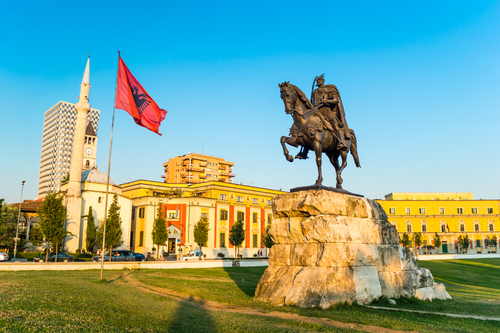 Plaza Skanderberg en Tirana