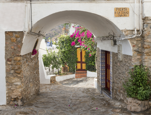 Puerta de la Almedina en Mojácar
