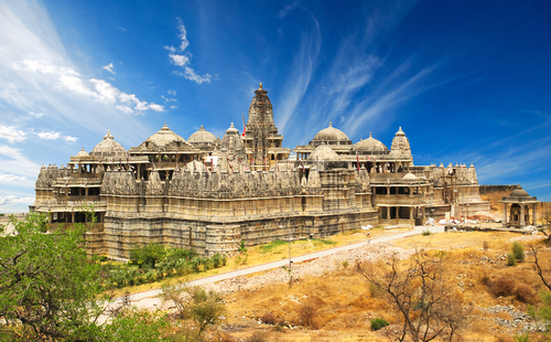 El templo de Ranakpur en India, la cima del jainismo