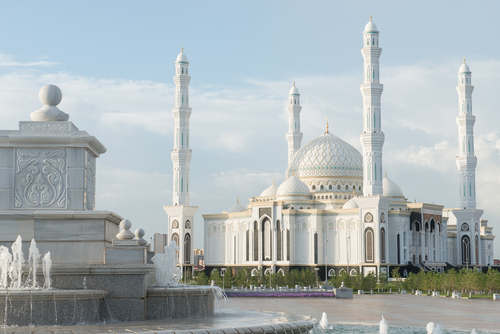 Mezquita Azret Sultan en Astana