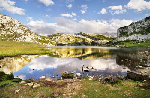 Descubrimos la belleza de los lagos de Covadonga en Asturias