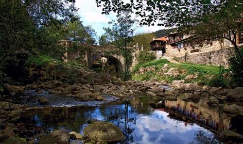 Bárcena Mayor