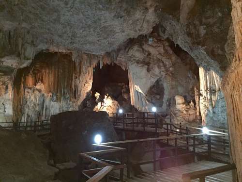 Cueva del Diamante en Railay