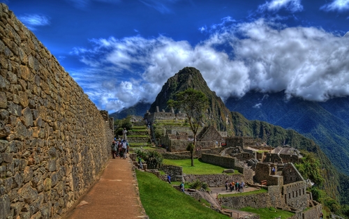 Caminos hacia el Machu Picchu