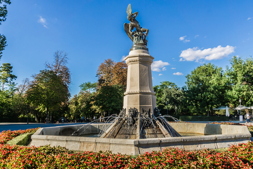Fuente del Ángel Caído en el Retiro
