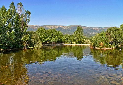 Piscinas naturales de Las Presillas en Rascafría