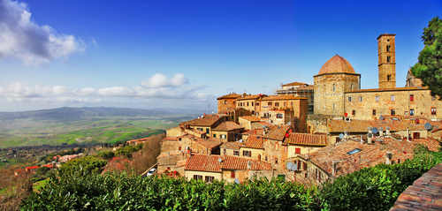 Volterra en la Toscana
