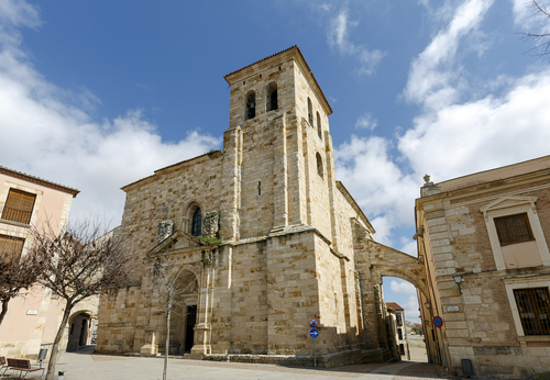 Iglesia de San Pedro y San Ildefonso en Zamora