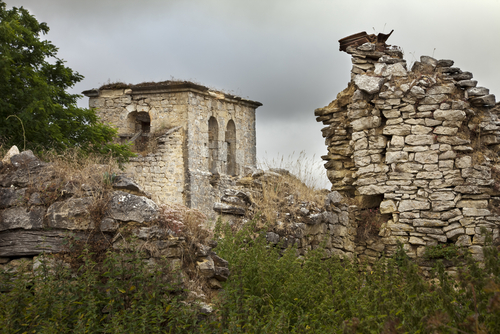 Los 7 pueblos abandonados más curiosos de España