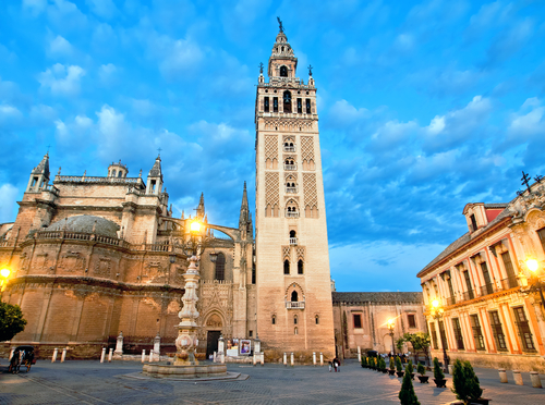 Giralda de Sevilla, lugar para visitar en el mapa de España