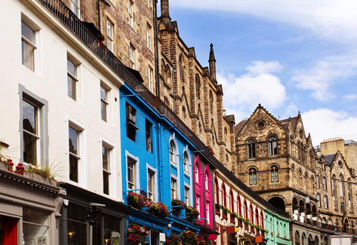 Calle Victoria en Edimburgo