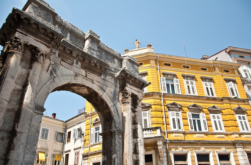 Arco del Triunfo de Pula