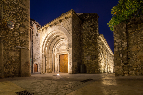 Hospital de Sant Julia en Besalú