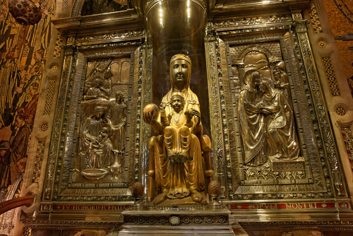 Virgen de Montserrat