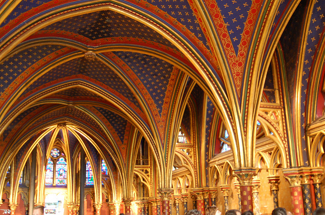 Detalle de la Chainte Chapelle en París