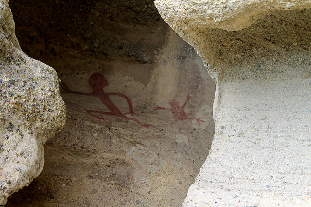 Cuevas del Walichu en el lago Argentino