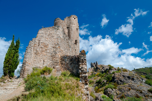 Quertinheux, Castillos de Lastours
