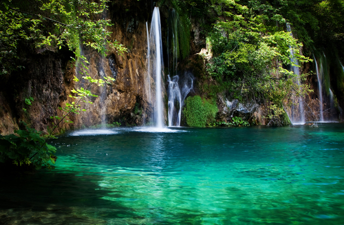 Cascada en el Parque Nacional de Plitvice