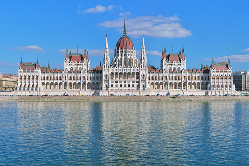 Visitamos el impresionante Parlamento de Budapest