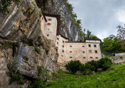 Castillo de Predjama