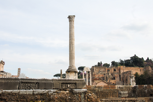 Columna de Focas en el Foro Romano