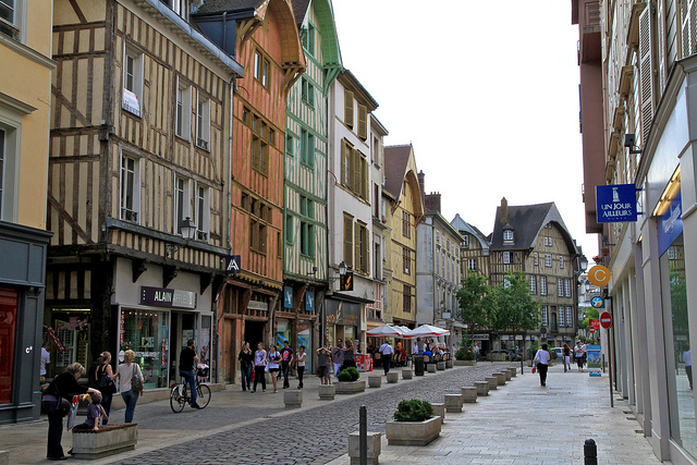 Troyes