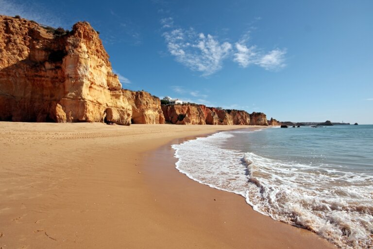 Praia da Rocha, uno de los grandes atractivos del Algarve