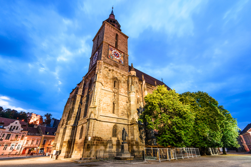 Iglesia Negra de Brasov en Transilvania