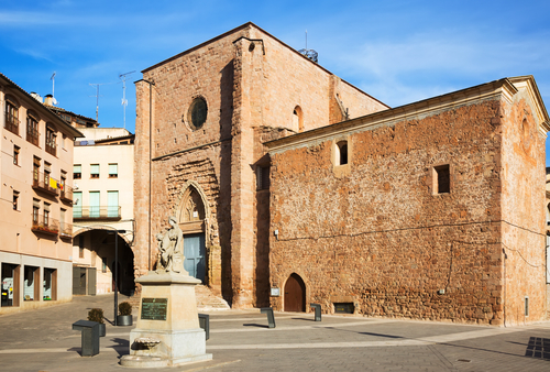 Iglesia de San Miguel en Crdona
