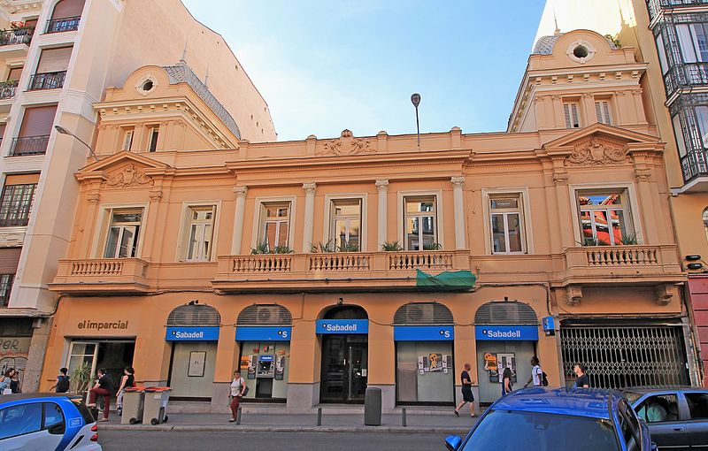 El imparcial, lugar de bocatas de calamares en Madrid