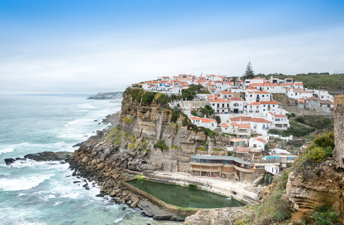 Azehnas do Mar uno de los pueblos más bonitos cerca de Lisboa