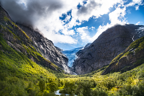 Glaciar de Briksdal en Noruega
