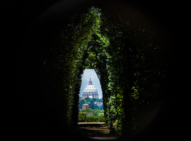 Mirilla de San Pedro, uno de los rincones secretos de Roma