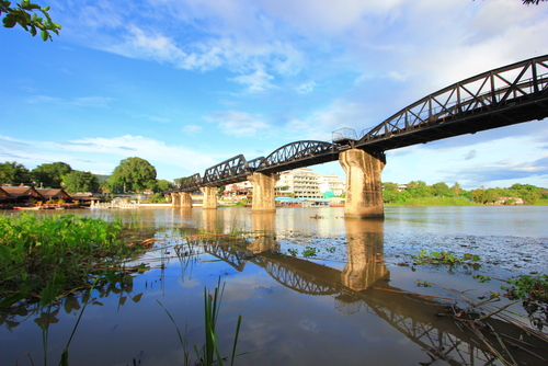 Puente sobre el río Kwai, Recuerdo de la Segunda Guerra Mundial