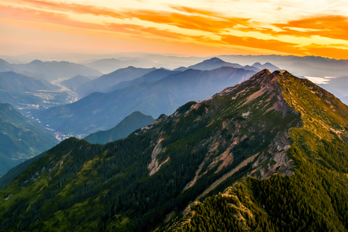 Montañas Rocosas de Yu Shan
