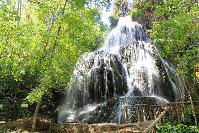 Cascada en el PArque Natural del Monasterio de Piedra