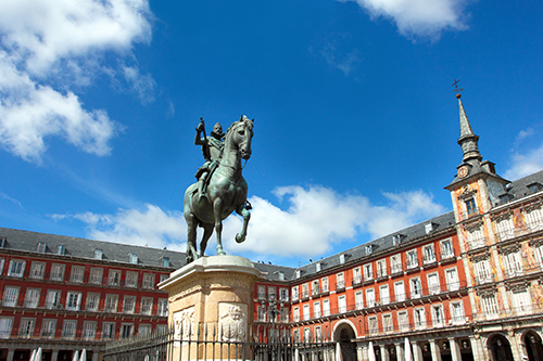 Estatua de Felipe III en la Plaza Mayor de Madrid