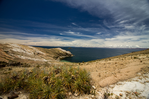 Isla del Sol en el lago Titicaca