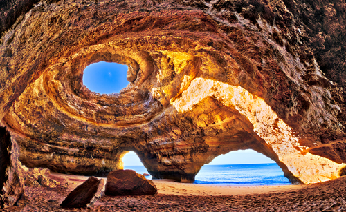 Playa Benagil en el Algarve
