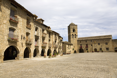 Aínsa, uno de los pueblos de Huesca más bonitos