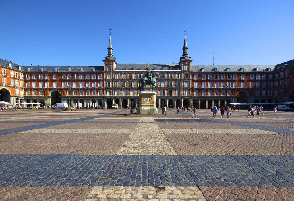 Conoce La Historia De La Plaza Mayor De Madrid Mi Viaje