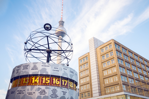 REloj Mundial en Alexanderplatz de Berlín